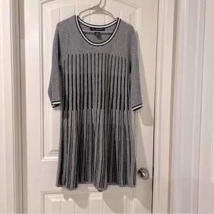 French Connection Black Knit Dress Striped Skirt Three Quarter Sleeves Women’s 8